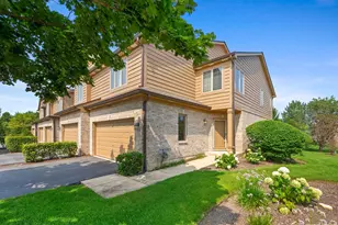 146 Santa Fe Ln, Willow Springs, IL 60480 - Photo 1