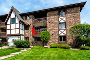 10251 Major Ave, Oak Lawn, IL 60453 - Photo 2
