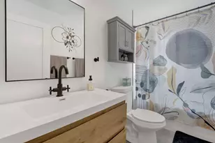5845 W Cornelia Ave, Chicago, IL 60634 - Photo 20