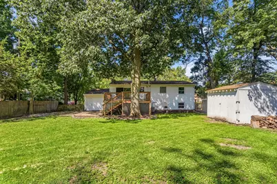 1906 Crescent Drive, Champaign, IL 61821 - Photo 4