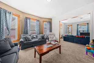 935 N Court St, Rockford, IL 61103 - Photo 6
