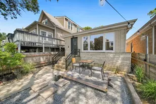 4605 N Harding Ave, Chicago, IL 60625 - Photo 1