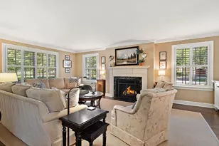 1229 Alvin Ct, Glenview, IL 60025 - Photo 4