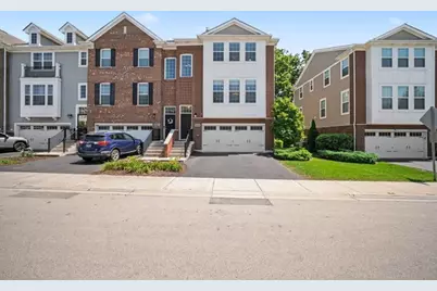 2492 Huntleigh Lane, Woodridge, IL 60517 - Photo 1