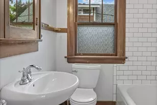320 Allen Ave, West Chicago, IL 60185 - Photo 16