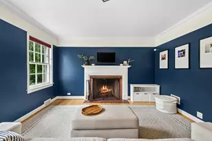 6048 N Landers Ave, Chicago, IL 60646 - Photo 2
