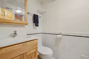 6048 N Landers Ave, Chicago, IL 60646 - Photo 18