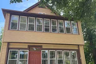 211 N Larch Ave, Elmhurst, IL 60126 - Photo 2