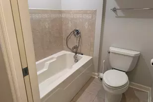 865 E 22nd St, Lombard, IL 60148 - Photo 42
