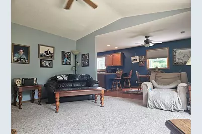 133 Fieldstone Lane, Dixon, IL 61021 - Photo 4