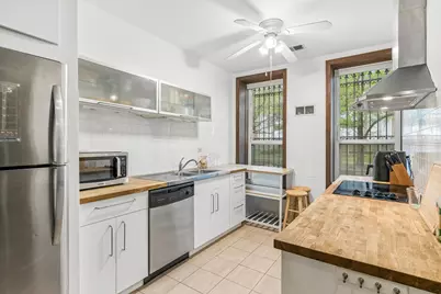 869 N Lasalle Street #2, Chicago, IL 60610 - Photo 10