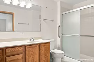 5928 Dublin Ct, McHenry, IL 60050 - Photo 18