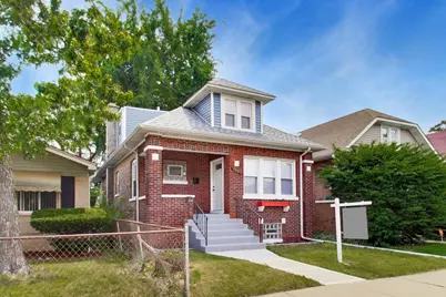 8915 S Racine Avenue, Chicago, IL 60620 - Photo 1