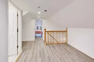 8915 S Racine Ave, Chicago, IL 60620 - Photo 18