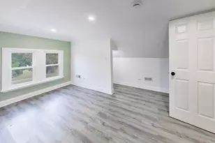 8915 S Racine Ave, Chicago, IL 60620 - Photo 22