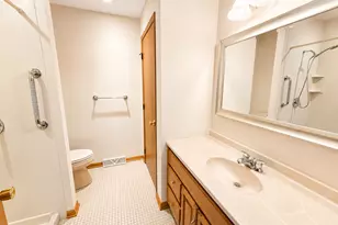 4685 High Point Dr, Rockford, IL 61114 - Photo 16