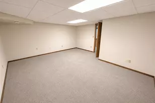 4685 High Point Dr, Rockford, IL 61114 - Photo 20