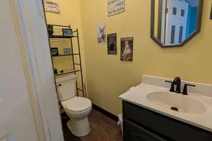 739 N 11th St, Dekalb, IL 60115 - Photo 12