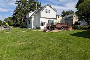 739 N 11th St, Dekalb, IL 60115 - Photo 26