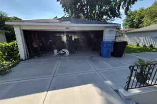 6842 N Central Ave, Chicago, IL 60646 - Photo 16
