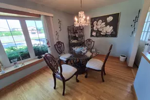 6842 N Central Ave, Chicago, IL 60646 - Photo 4