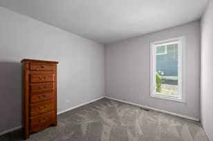 190 S Circle Ave, Bloomingdale, IL 60108 - Photo 14