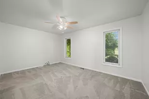 190 S Circle Ave, Bloomingdale, IL 60108 - Photo 26