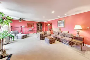 100 Lake Blvd, Buffalo Grove, IL 60089 - Photo 4