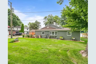 7456 N River Road, Byron, IL 61010 - Photo 38
