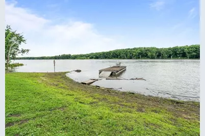 7456 N River Road, Byron, IL 61010 - Photo 32