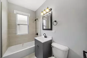 4730 S Komensky Ave, Chicago, IL 60632 - Photo 10