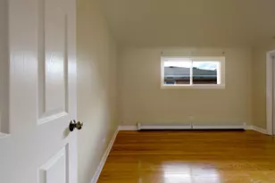 1018 S 11th Ave, Maywood, IL 60153 - Photo 10