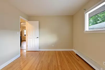 1018 S 11th Avenue #2, Maywood, IL 60153 - Photo 6