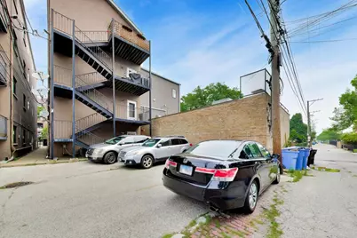 2303 W Chicago Avenue #1, Chicago, IL 60622 - Photo 24
