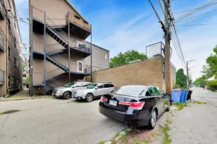 2303 W Chicago Ave, Chicago, IL 60622 - Photo 24