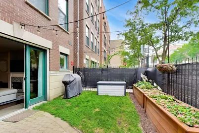 2303 W Chicago Avenue #1, Chicago, IL 60622 - Photo 22