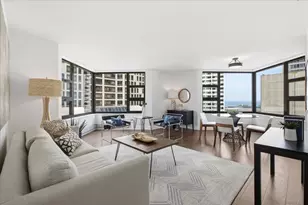 401 E Ontario St, Chicago, IL 60611 - Photo 2