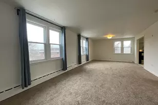 3s230 Warren Ave, Warrenville, IL 60555 - Photo 2