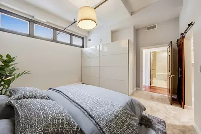 70 E 18th Street #2D, Chicago, IL 60616 - Photo 6