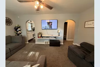 1314 8th Avenue, Sterling, IL 61081 - Photo 2