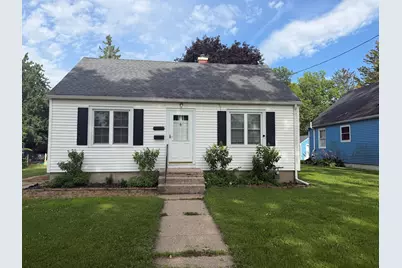 1314 8th Avenue, Sterling, IL 61081 - Photo 1
