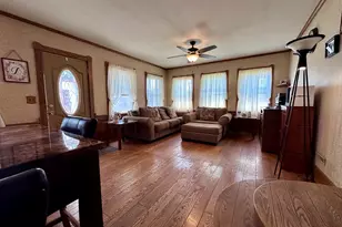 410 Broadway Ave, Sterling, IL 61081 - Photo 6