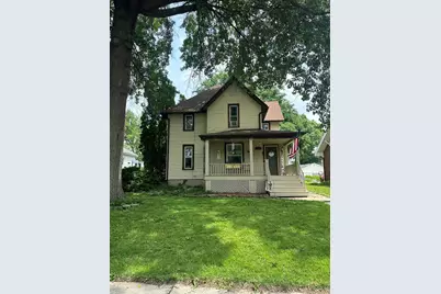 410 Broadway Avenue, Sterling, IL 61081 - Photo 2