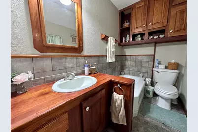 410 Broadway Avenue, Sterling, IL 61081 - Photo 14