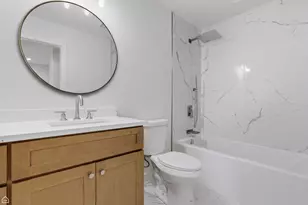 8041 S 85th Ct, Justice, IL 60458 - Photo 18