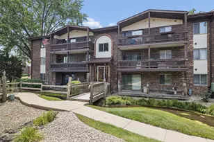14003 James Dr, Crestwood, IL 60418 - Photo 2