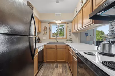 14003 James Drive #722, Crestwood, IL 60418 - Photo 8