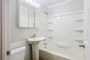 414 Tulsa Ave, Carpentersville, IL 60110 - Photo 16