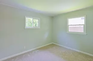414 Tulsa Ave, Carpentersville, IL 60110 - Photo 14