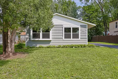 414 Tulsa Avenue, Carpentersville, IL 60110 - Photo 4
